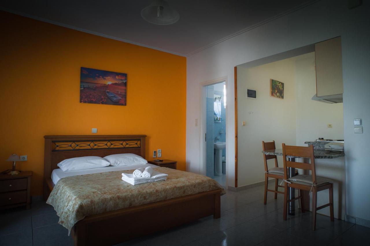 Marmaron Rooms Агиокампос Экстерьер фото