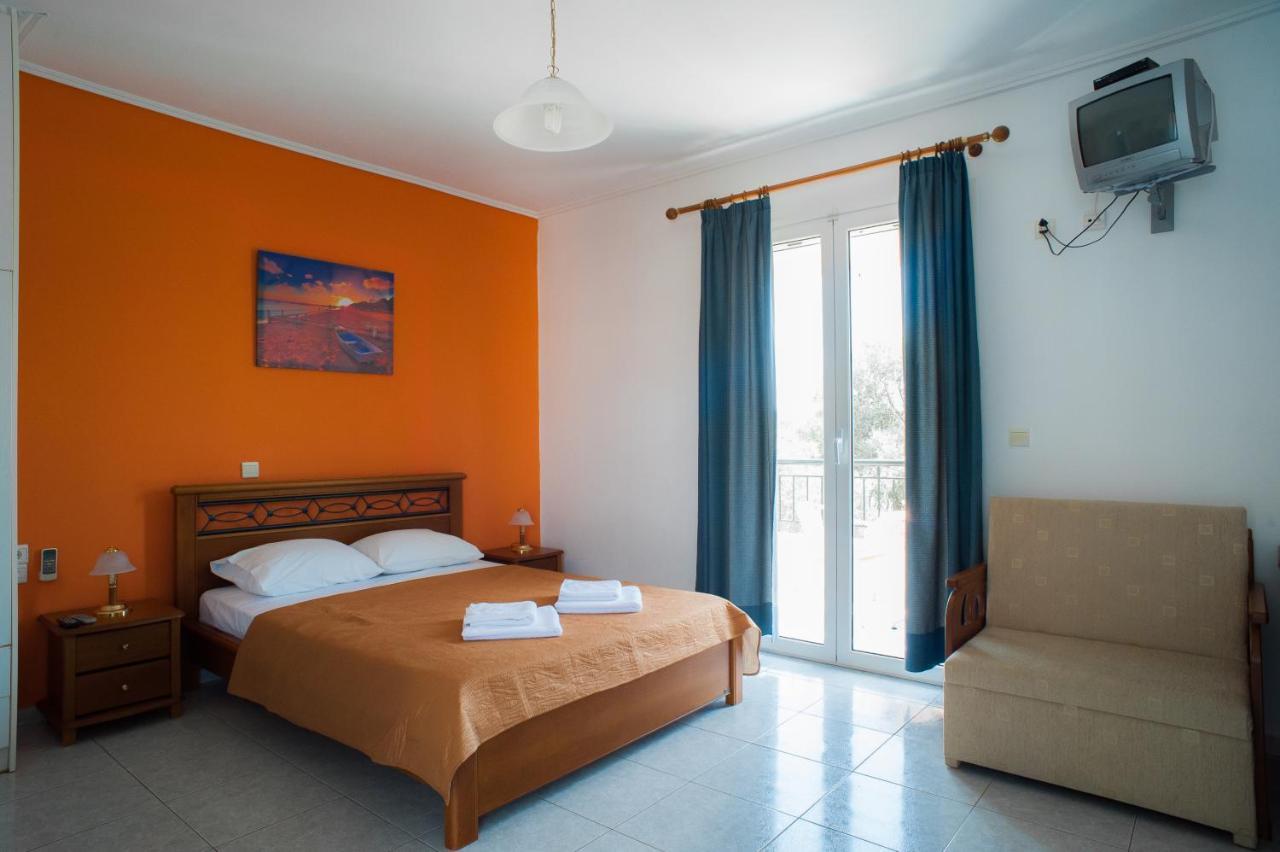Marmaron Rooms Агиокампос Экстерьер фото